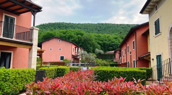 Bilocale via Ponte Tesina 5, Costermano sul Garda